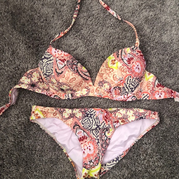 Victoria's Secret Other - Victoria’s Secret push up bikini Victoria's Secret Other - Victoria’s Secret push up bikini